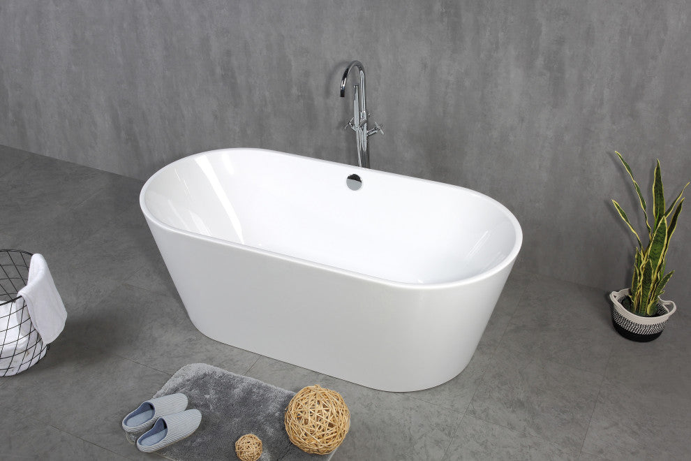 Acrylic Freestanding Bathtub With Chrome-Plated Drain Cover and Overflow Cover, 67"