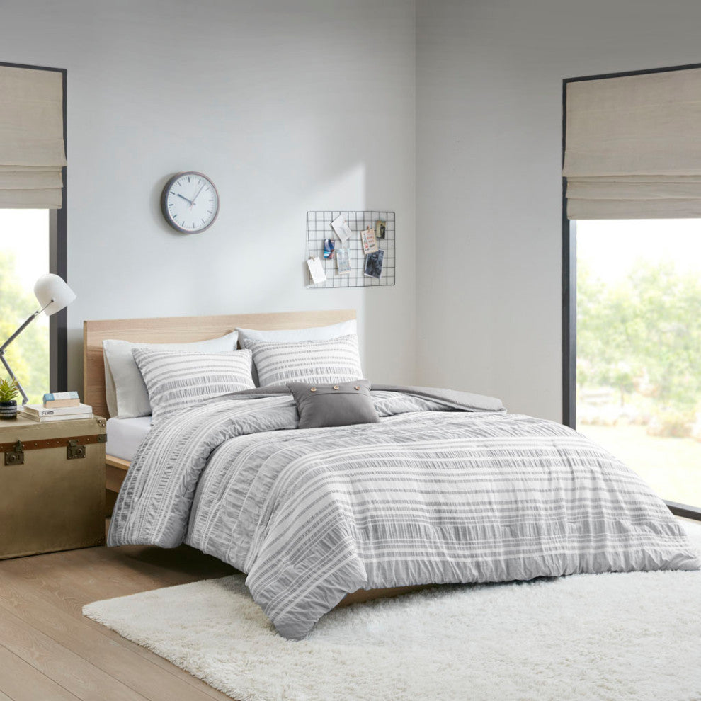 Intelligent Design Lumi Striped Comforter Set, Grey
