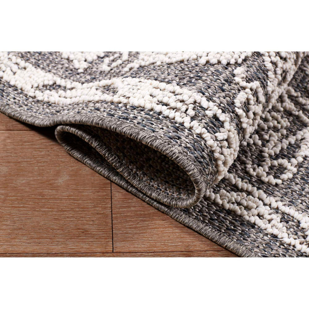 Resort Heriz Area Rug, Gray, 6'7"x9'4"