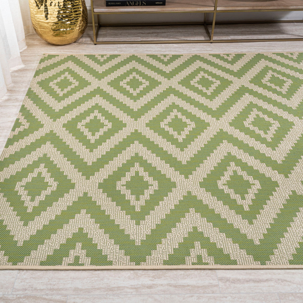 Sintra Diamond Tribal Indoor/Outdoor Green/Cream 3 x 5 Area Rug