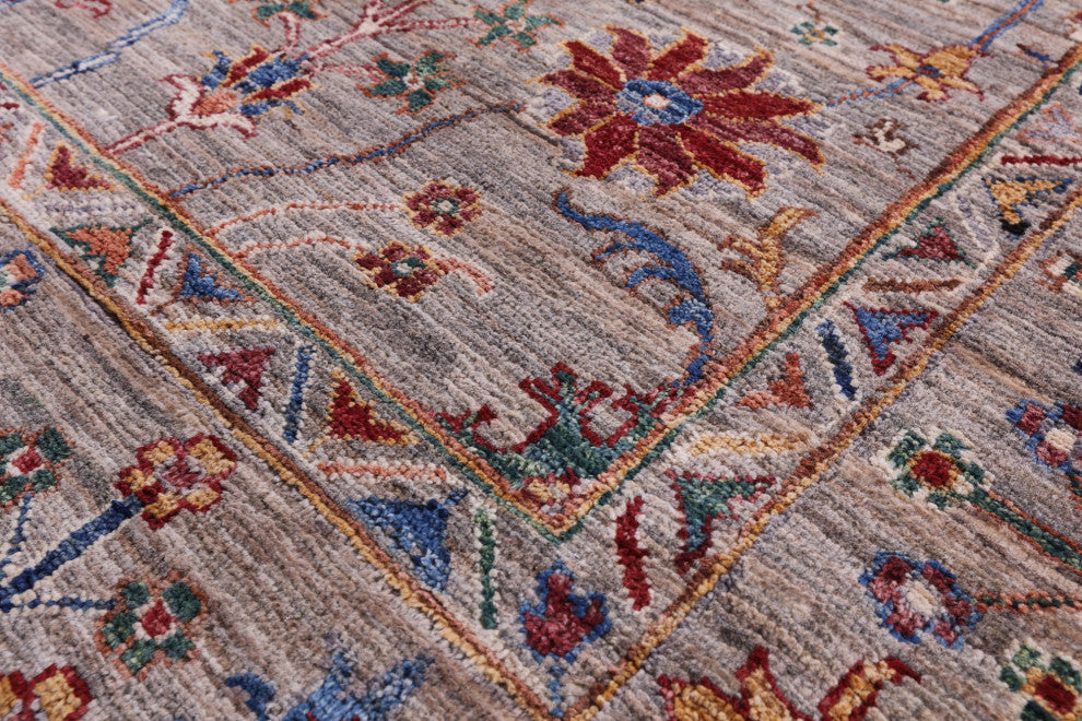 Persian Tabriz Handmade Wool Rug 5' 7" X 7' 10" Q9631