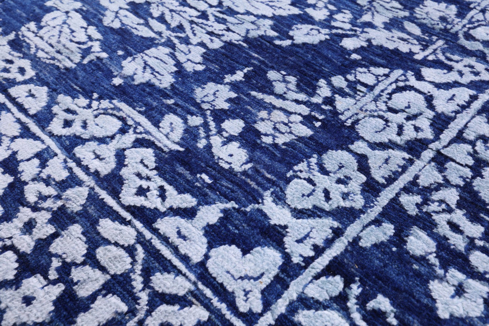 Persian Wool and Silk Hand Knotted Rug 8' 11" X 12' 1" Q9419