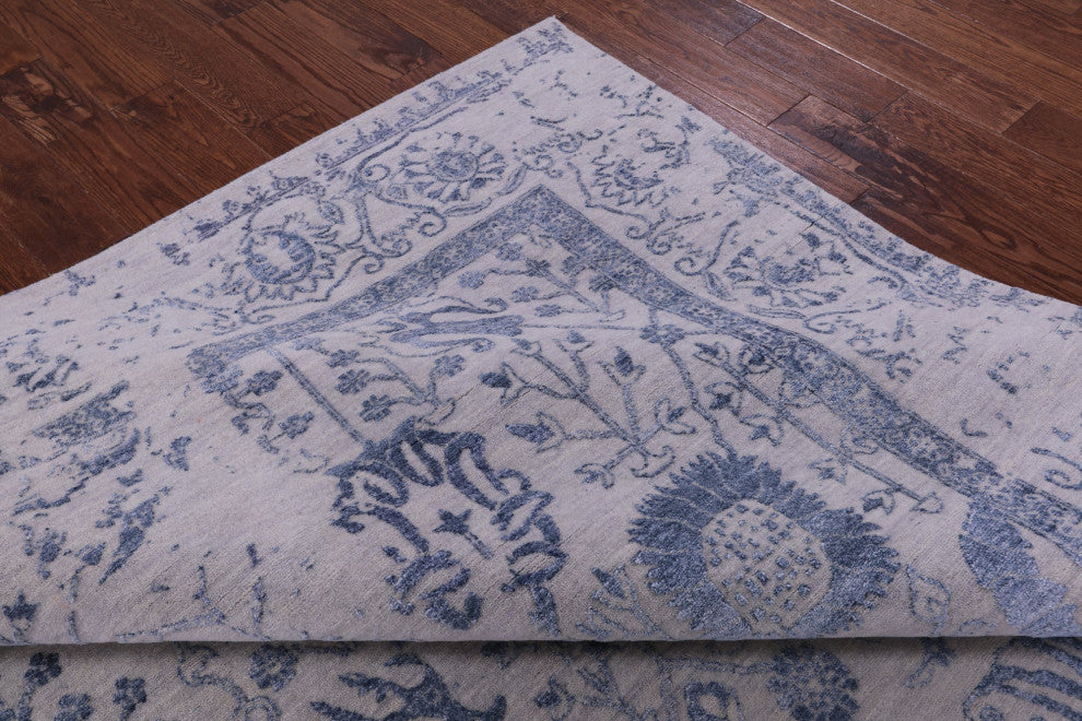 8' 11" X 12' 4" Hand Knotted Wool & Silk Persian Rug - Q15741