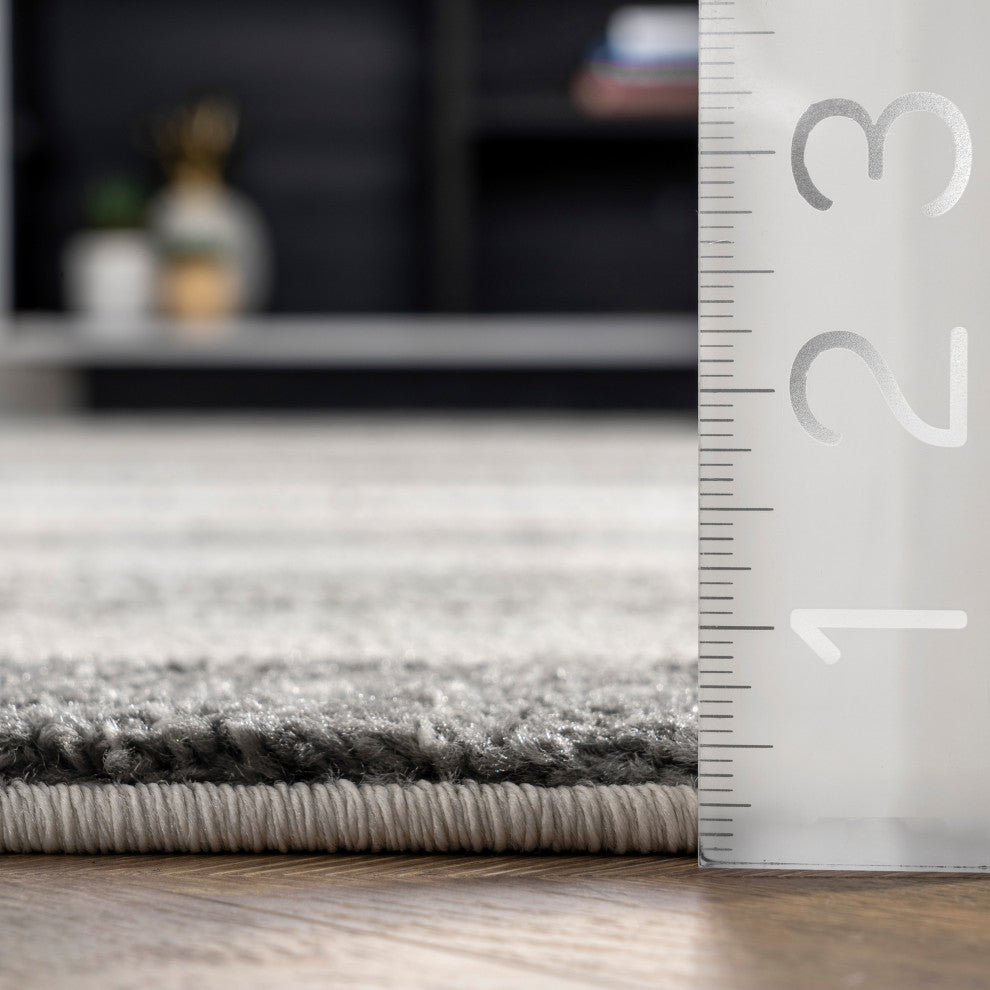 Nuloom Contemporary Geometric Parallels Rug, Grey 5'3"Round
