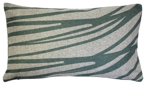 Pillow Decor - Kukamuka Scandinavian Meri Lumbar Rectangular Pillow 12x19, Green