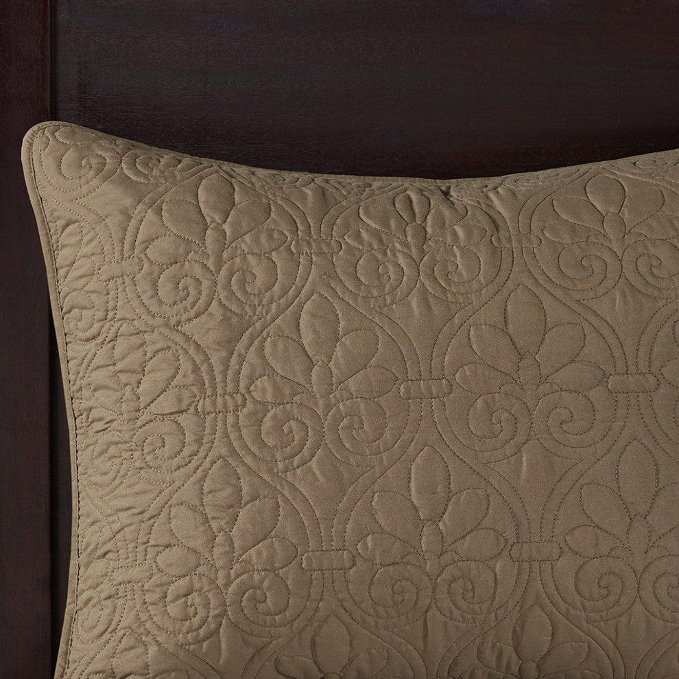 Madison Park Quebec Reversible Quilt Set, Mocha