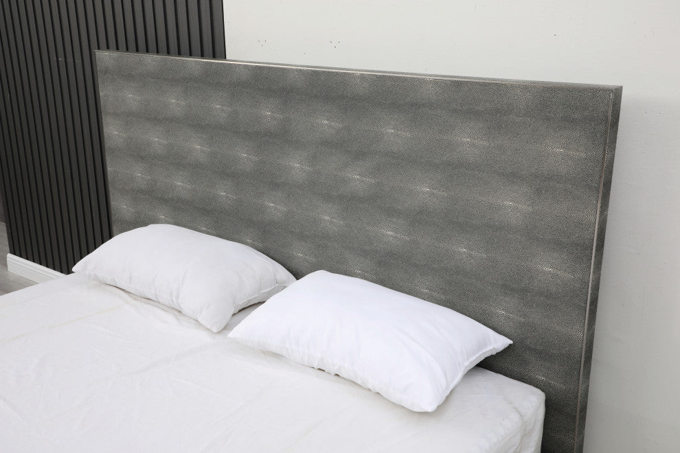Modrest Dynasty Modern Shagreen Eastern King Bed