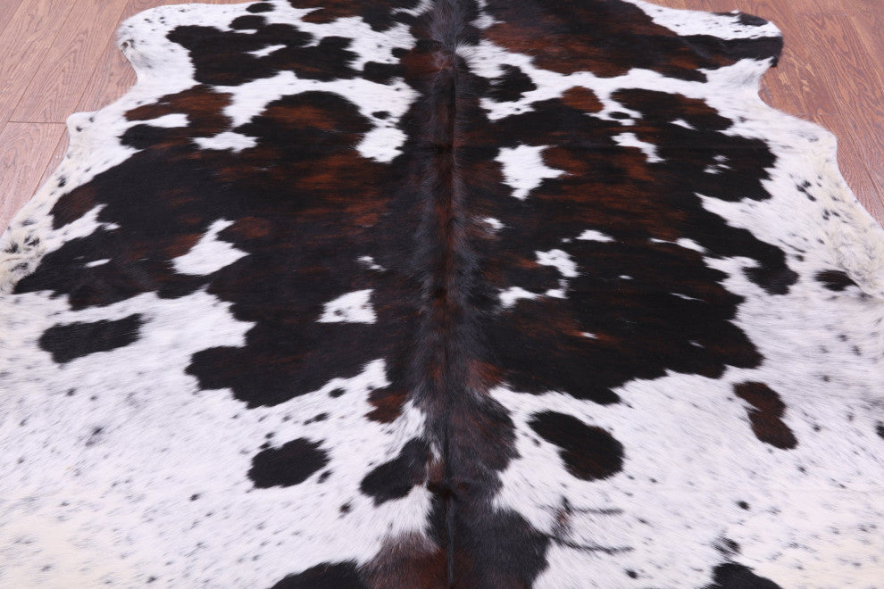 7' 0" X 6' 1" Natural Cowhide Rug C1522
