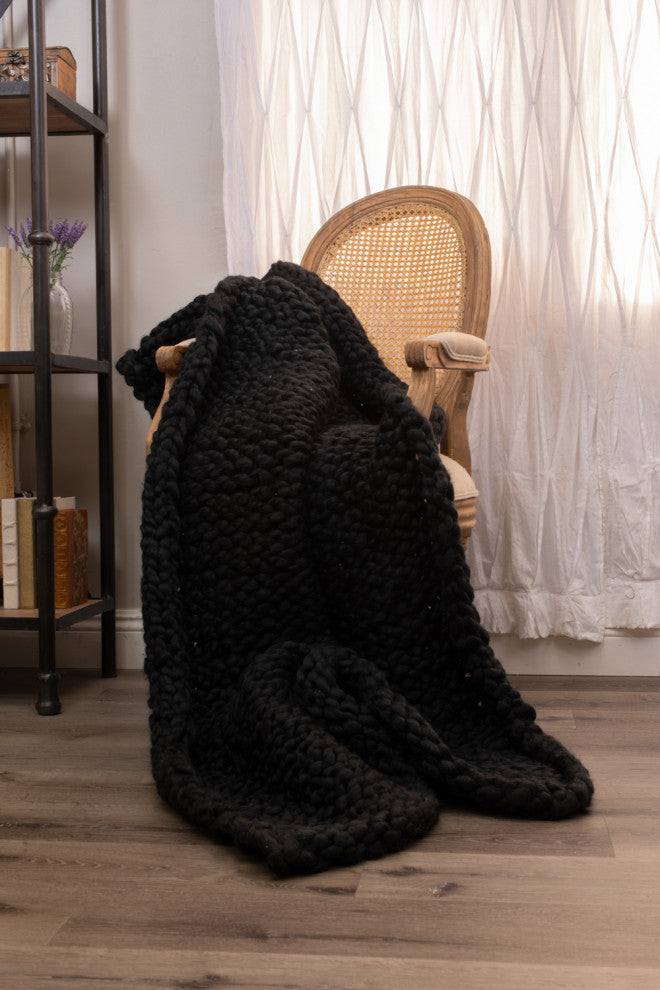Hannelle Chunky Knit Throw