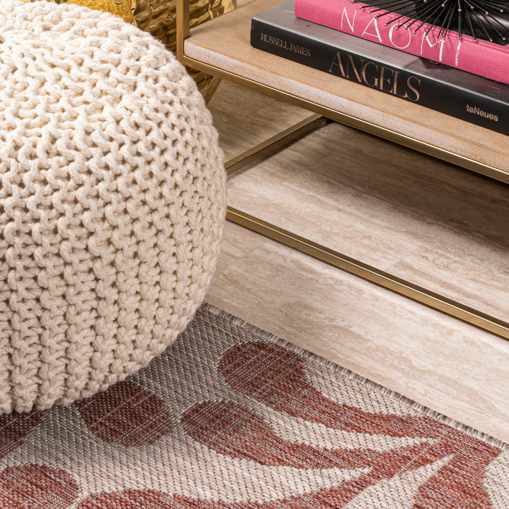 Vine All Over Indoor/Outdoor Red/Beige 8'x10' Area Rug