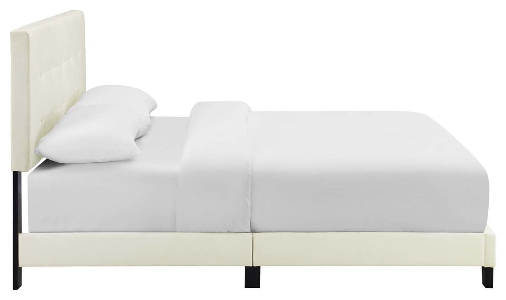Amira Full Upholstered Velvet Bed
