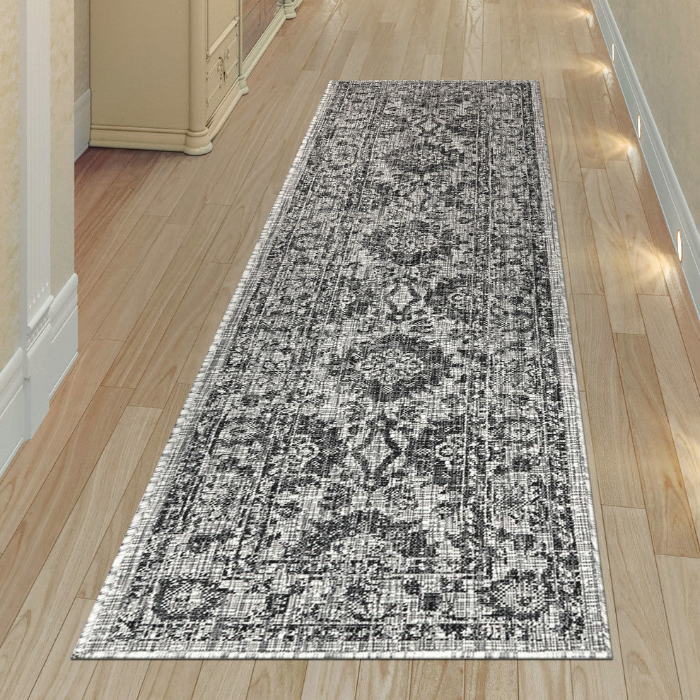 Carmel Vintage Floral Indoor/Outdoor Rug, Black, 1'11"x7'6" Runner