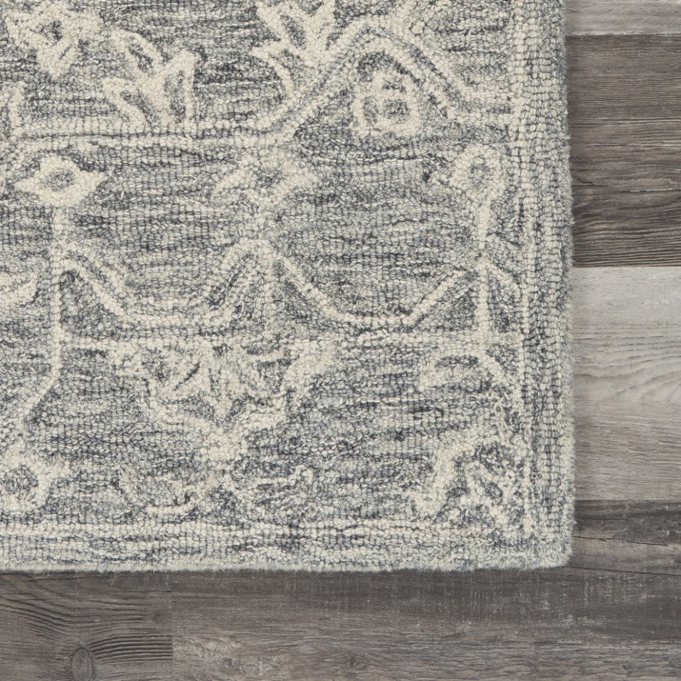 5" x 7" Gray Floral Finesse Area Rug