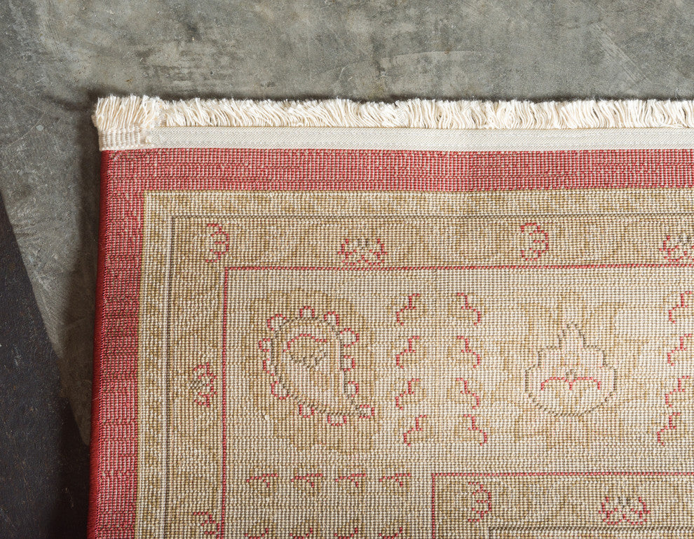 Unique Loom Red Edinburgh Adel 5'x8' Area Rug
