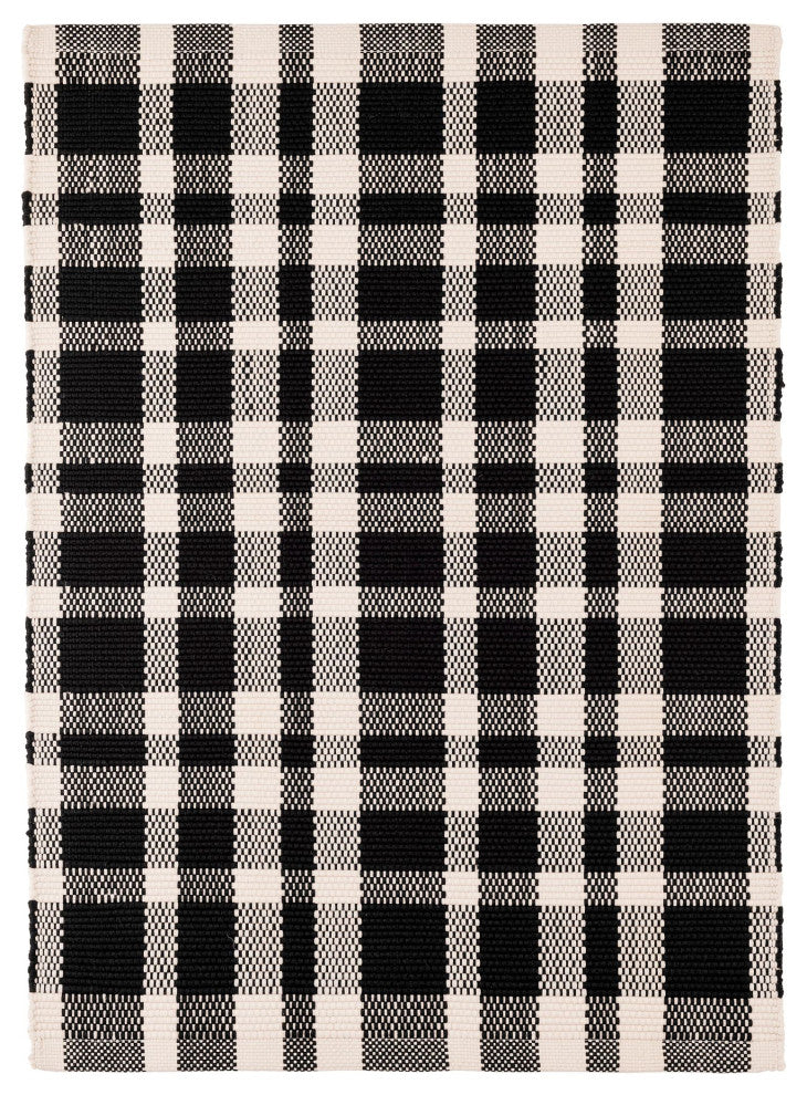 Dash & Albert Tattersall Black Handwoven Indoor/Outdoor Rug, Black, 6' x 9'