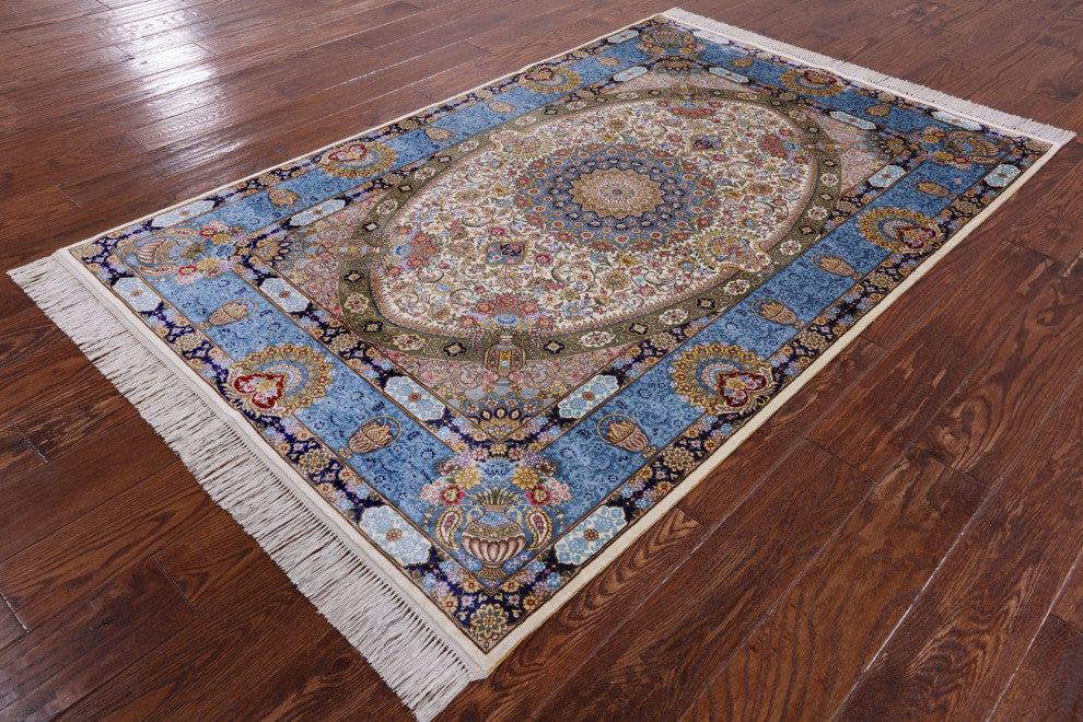 4' 0" X 6' 0'' Persian 100% Silk High End Hand Knotted Rug Q4823