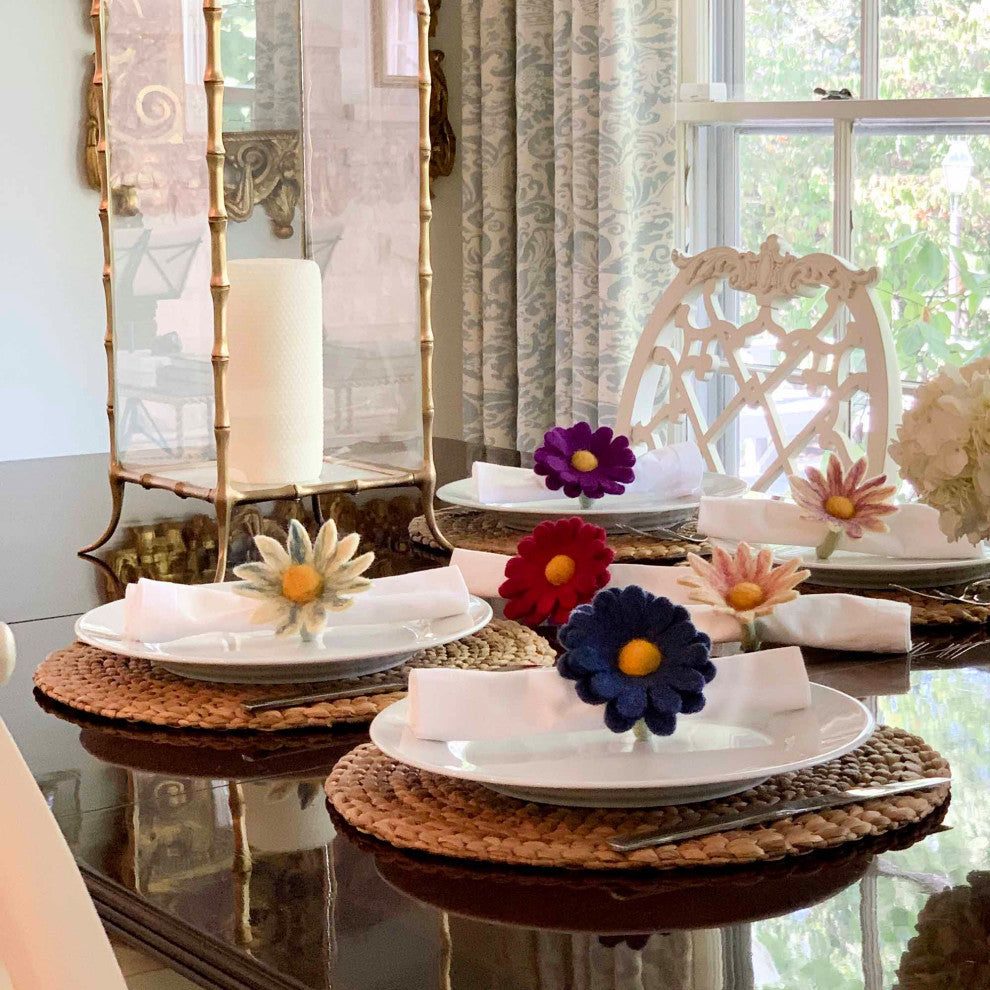 Felt Daisy Napkin Rings, Set of 6