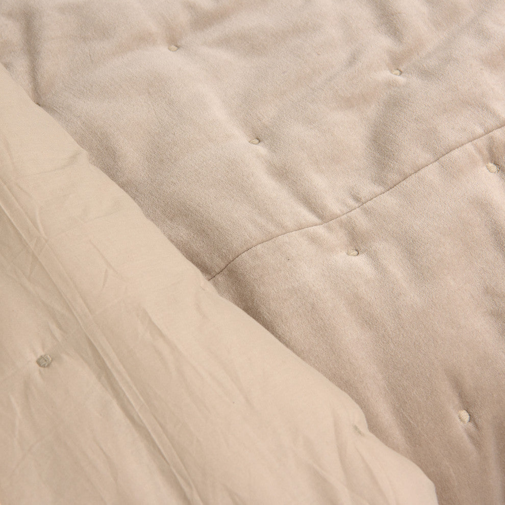 Velvet and Cotton Tufted Quilt, Natural, Twin