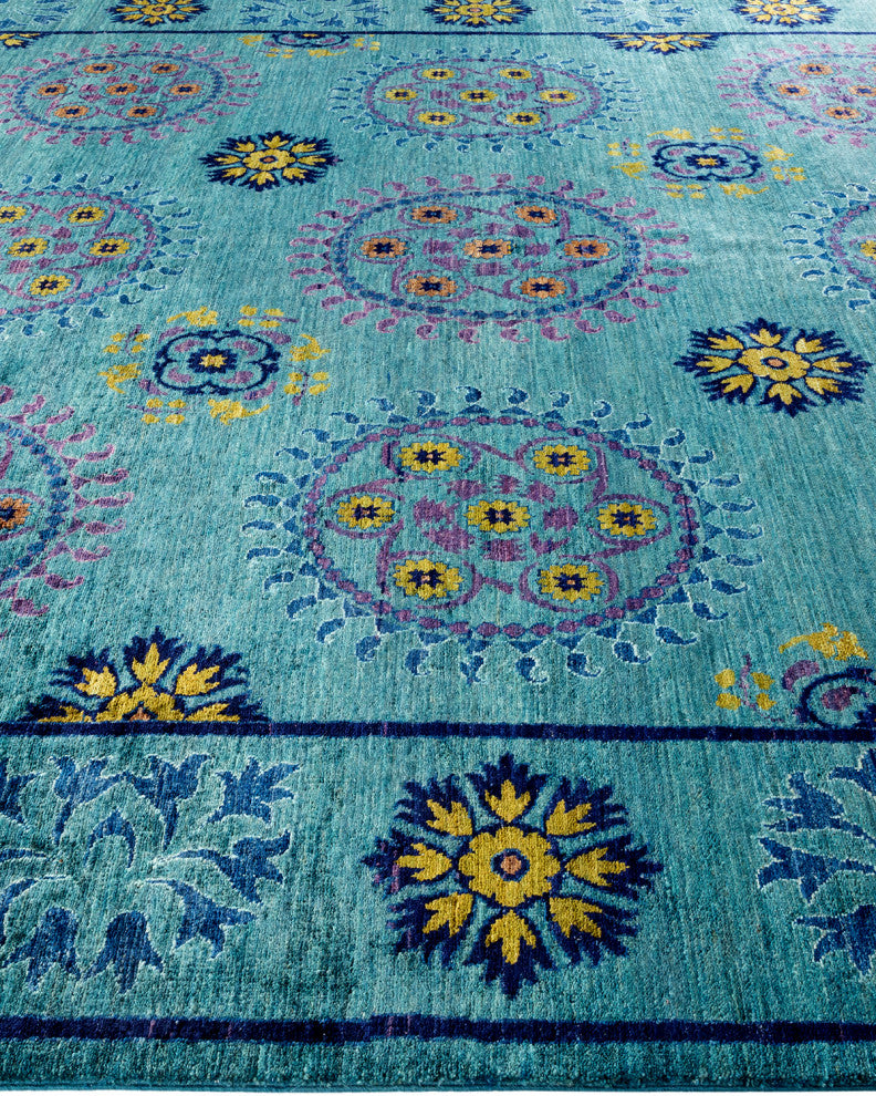 Suzani, One-of-a-Kind Handmade Area Rug Green, 16' 8" x 9' 2"