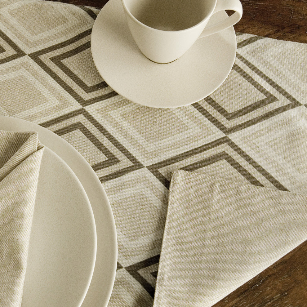 ~DIAMOND LINEN 13x36 RUNNER