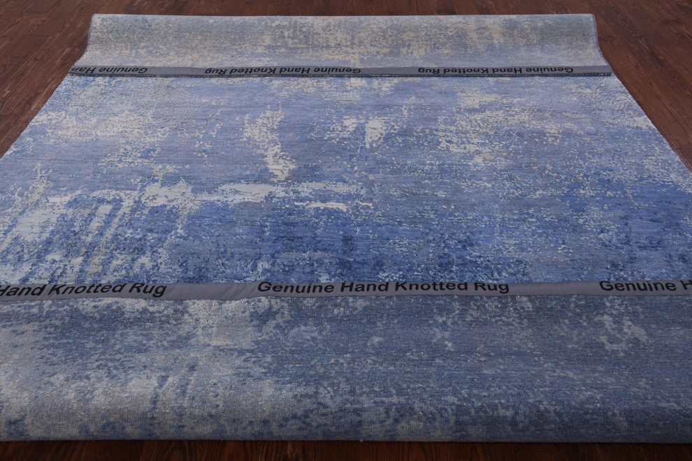 7' 11" X 10' 2" Hand Knotted Modern Wool and Silk Rug Q7145