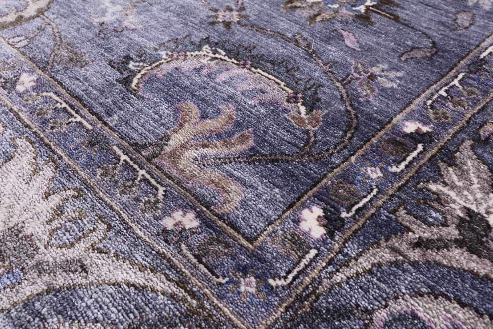 Persian Handmade Silk Rug 7' 8" X 9' 6" Q9028