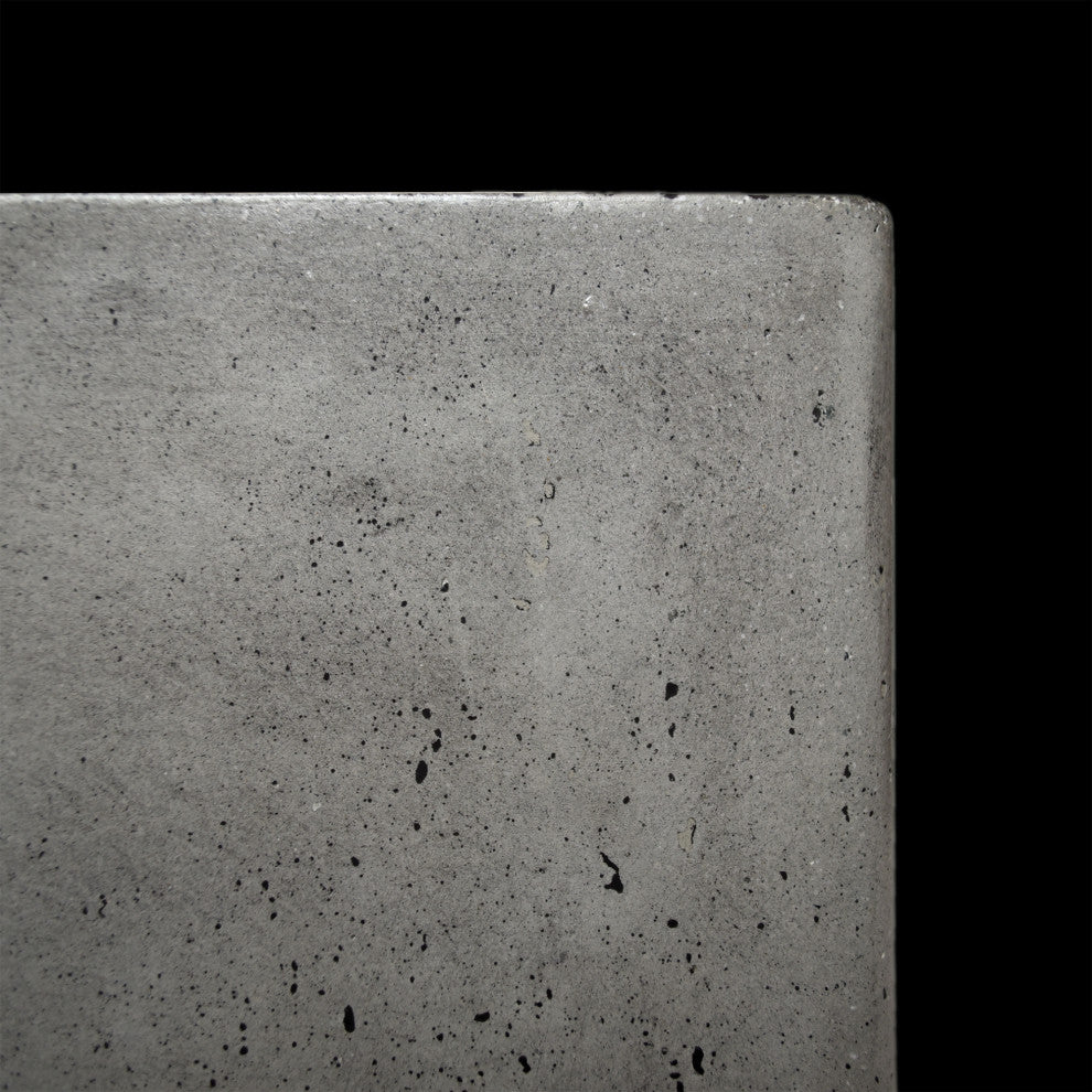 Ventana in Ash