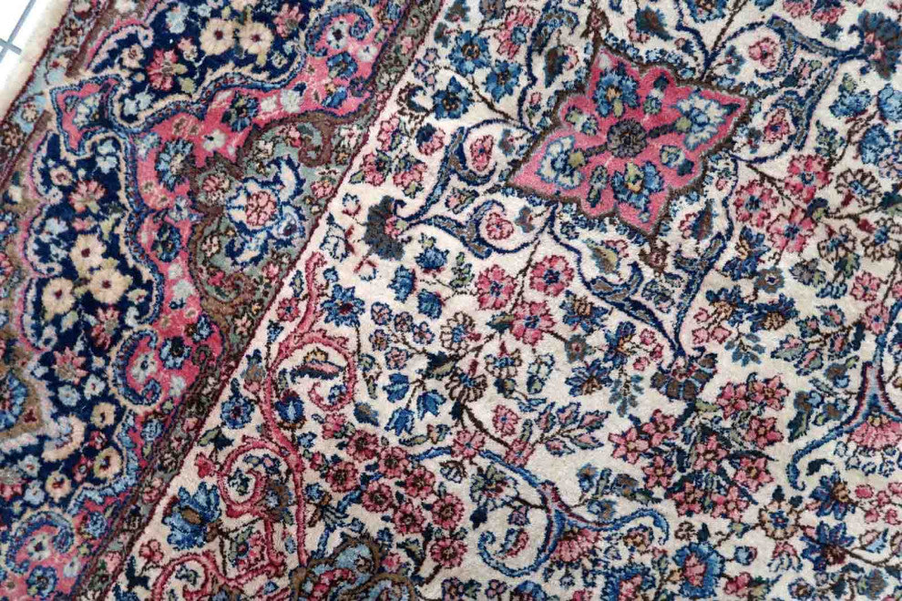 Handmade Antique Persian Kerman Rug 7.8'x10.4', 240cmx317cm 1930s