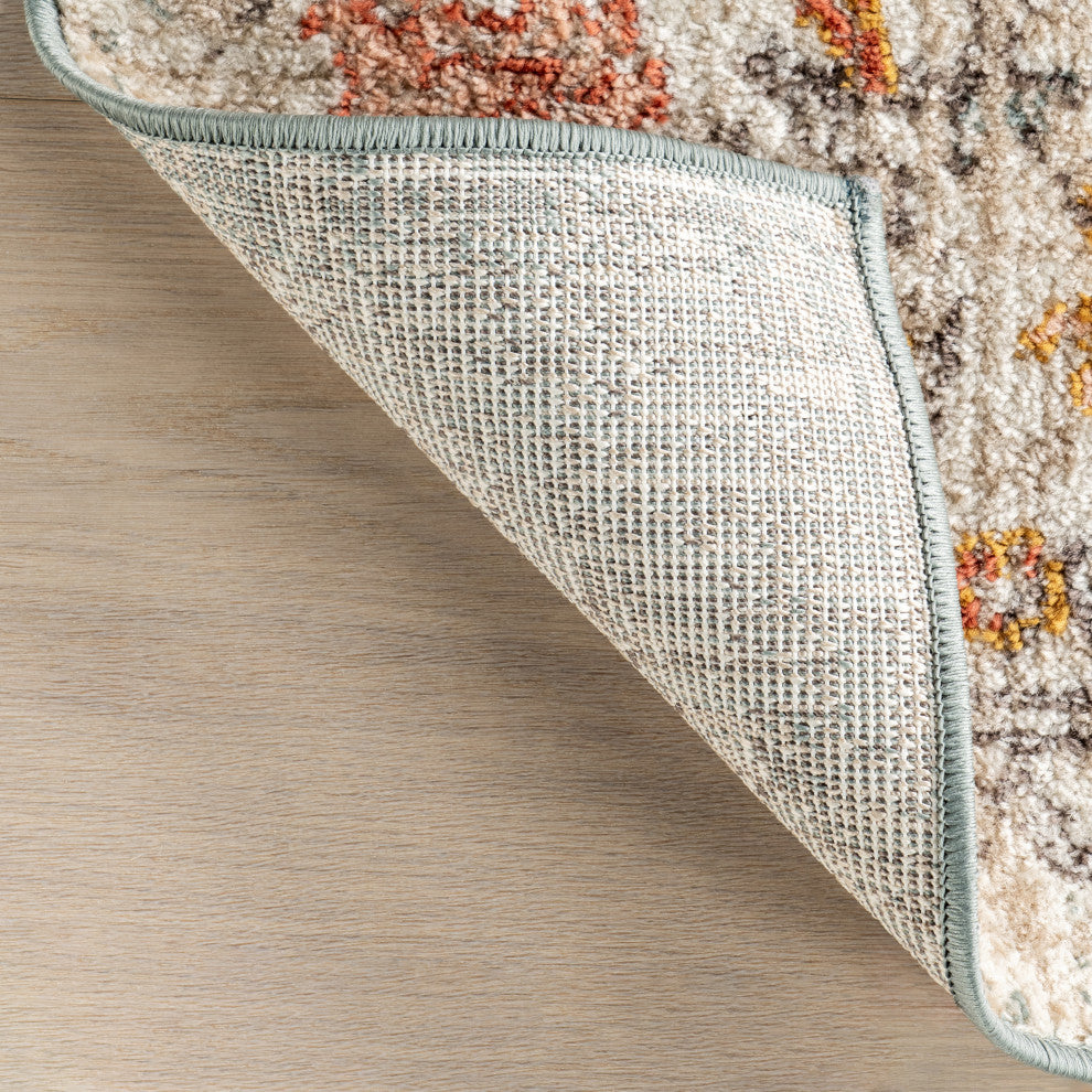 Nuloom Lenore Vintage-Style Area Rug, Beige 5'3"x7'7"