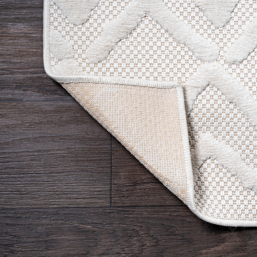 Peralta Moroccan Diamond Indoor/Outdoor Ivory 5 ft. x 8 ft. Area Rug