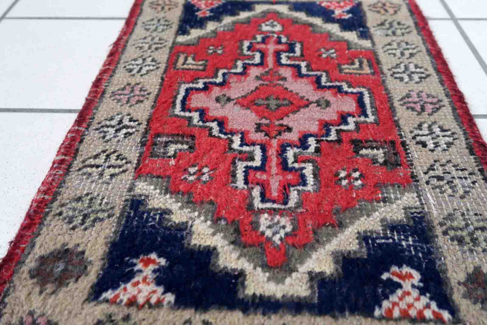 Handmade Vintage Persian Hamadan Mat 1.2'x1.9', 38cmx59cm 1970s