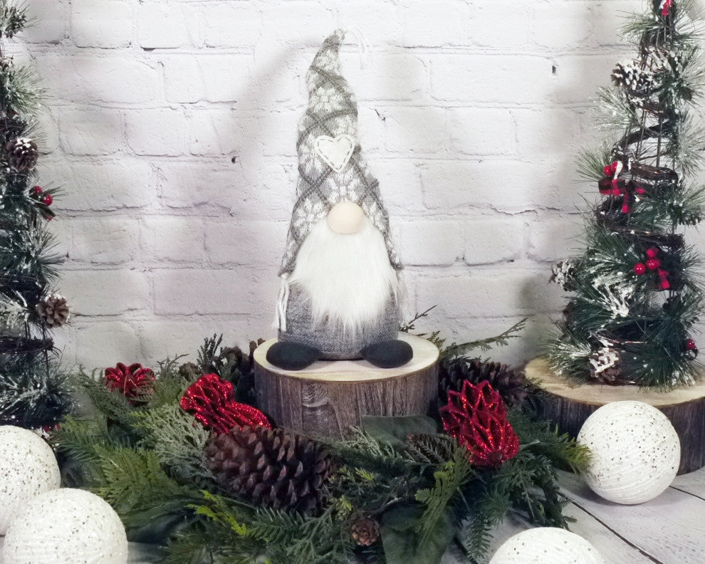 Christmas Gnomes, Gray White