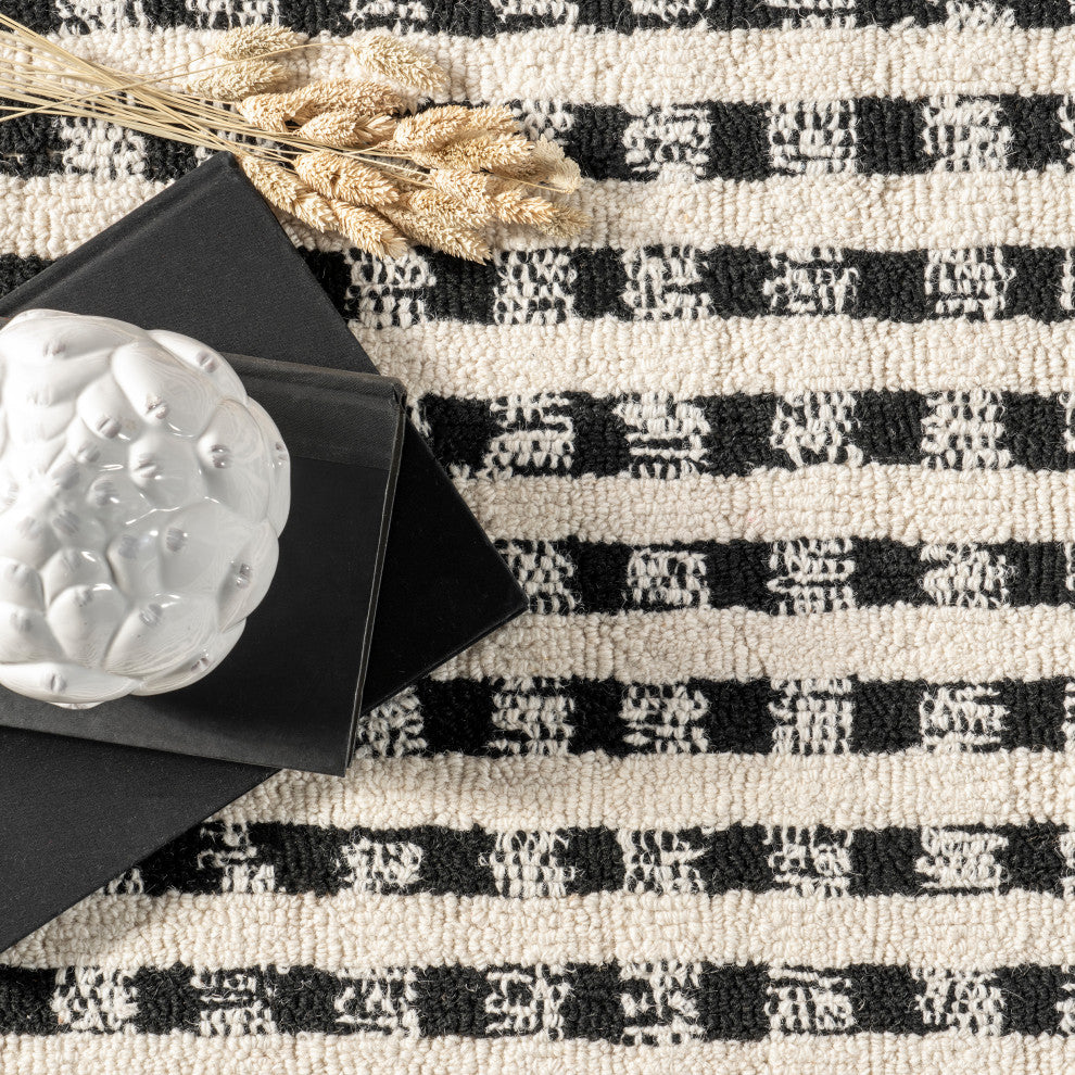 Nuloom Adahlia Checkered Wool Rug, Ivory 9' x 12'