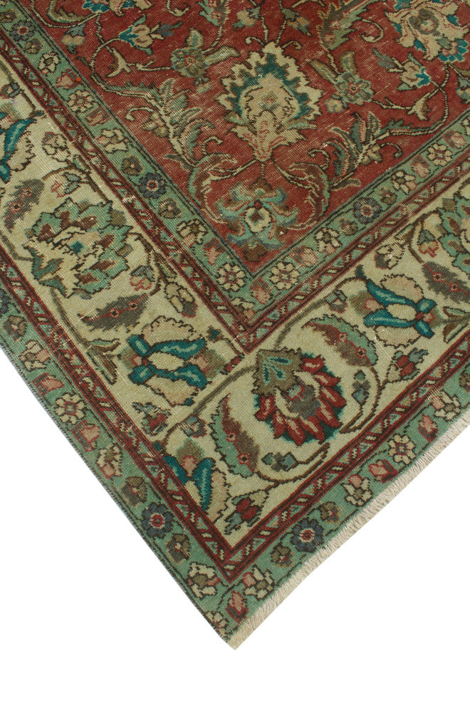Fine Vintage Distressed Huntley Red Rug