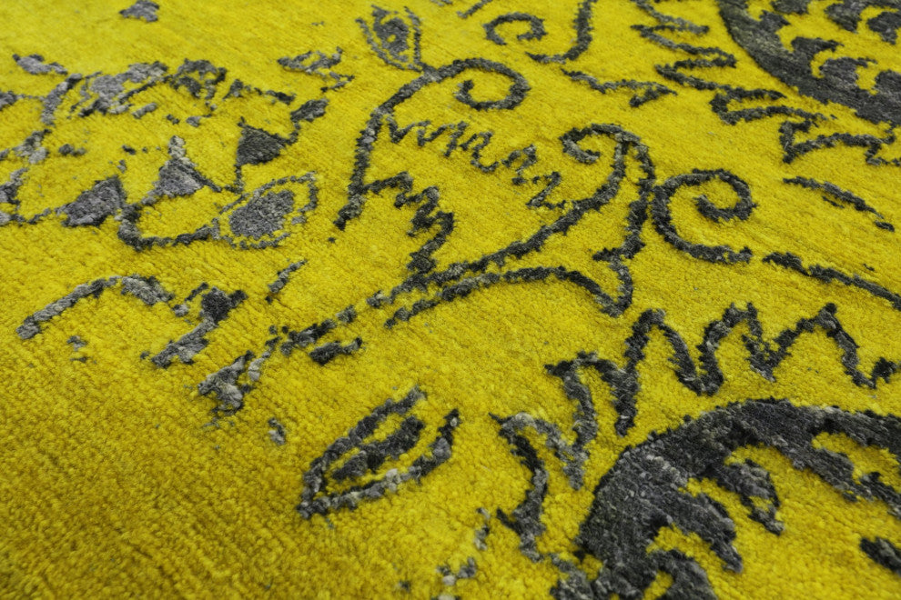 9' 9" X 14' 3" Handmade Persian Wool and Silk Rug Q11766