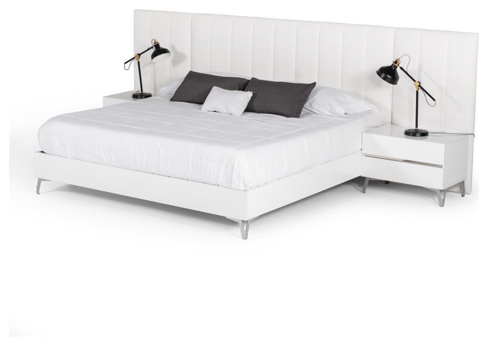 Nova Domus Angela Italian White Eco Leather Bed, Nightstands and Wings, Queen