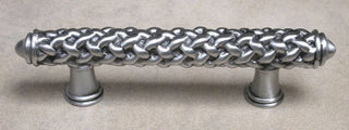 Woven Motif Pull, Shiny