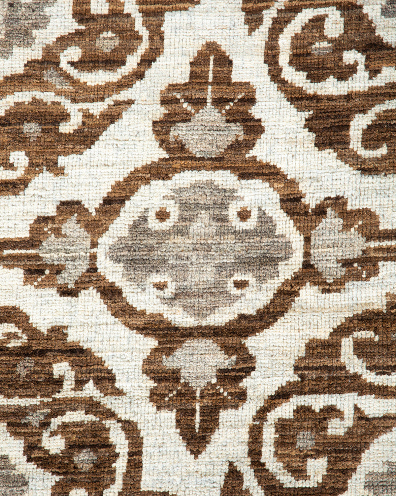 Eclectic, One-of-a-Kind Hand-Knotted Area Rug Ivory, 7'10"x9'7"