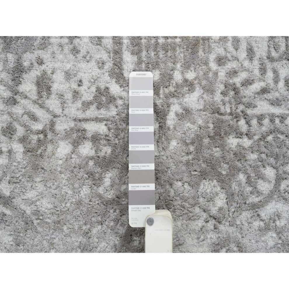Gray Broken Persian Design Hand Knotted Wool and Silk Square Rug, 10'0"x10'0"