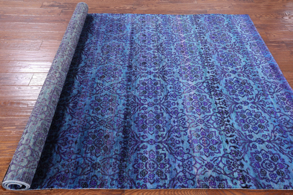 Persian Silk Handmade Rug 5' 4" X 7' 10" Q6814