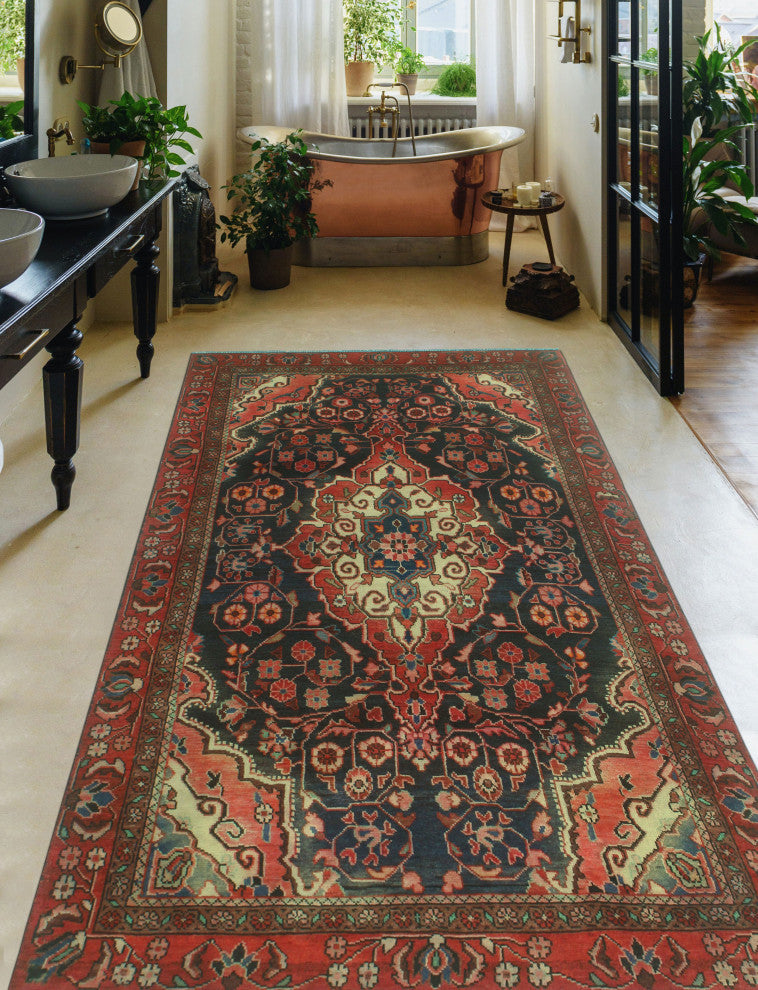 Vintage Distressed Royal Navy/Red Rug, 3'8x6'7