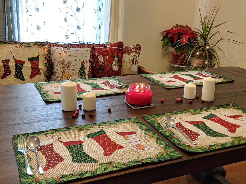 Tache 4-Piece Christmas Holiday Hang My Stockings By The Fireplace Placemat Set