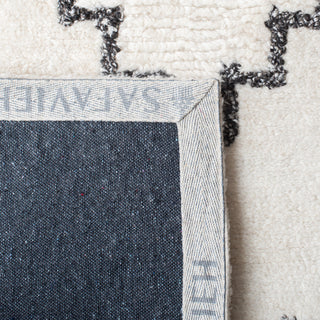 Safavieh Himalaya Collection CSB205Z Rug, Ivory/Black, 10' X 14'