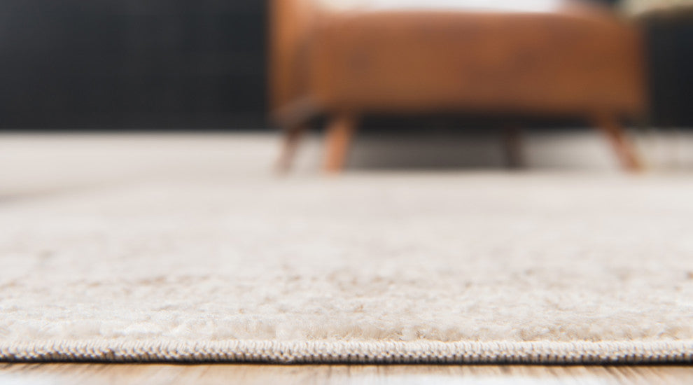 Unique Loom Beige Chateau Jefferson 4' 0 x 6' 0 Area Rug