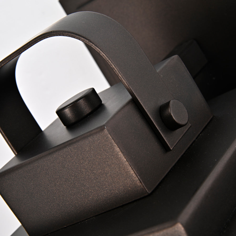 CHLOE Lighting Brian Transitional 1-Light Rubbed Bronze Outdoor Wall Sconce