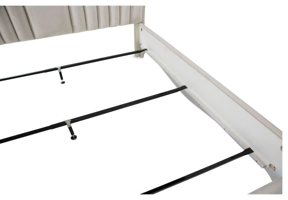 London Place Queen Velvet Panel Bed - Creamy Pearl