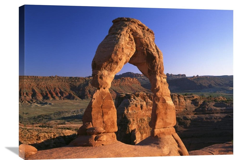 "Delicate Arch In Arches National Park, Utah" Artwork, 32" x 24"