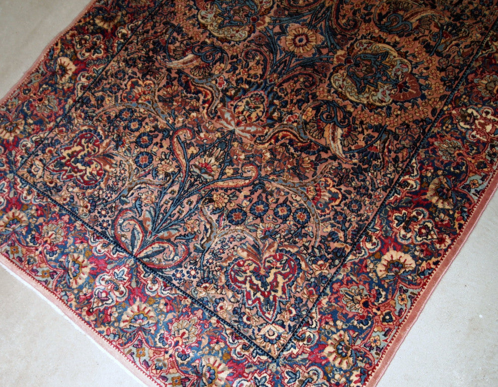 Handmade antique Persian Kerman rug 4.2' x 6.10' (128cm x 211cm) 1920s