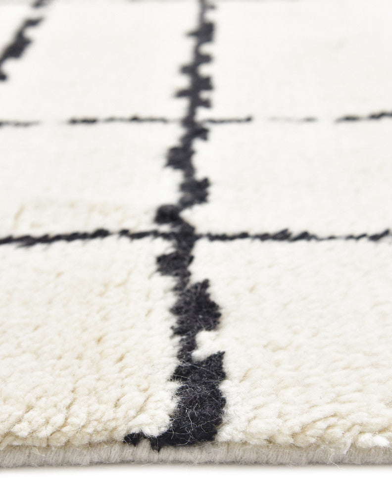 Paris, Handmade Area Rug - 3'0"x5'0", 6 X 9