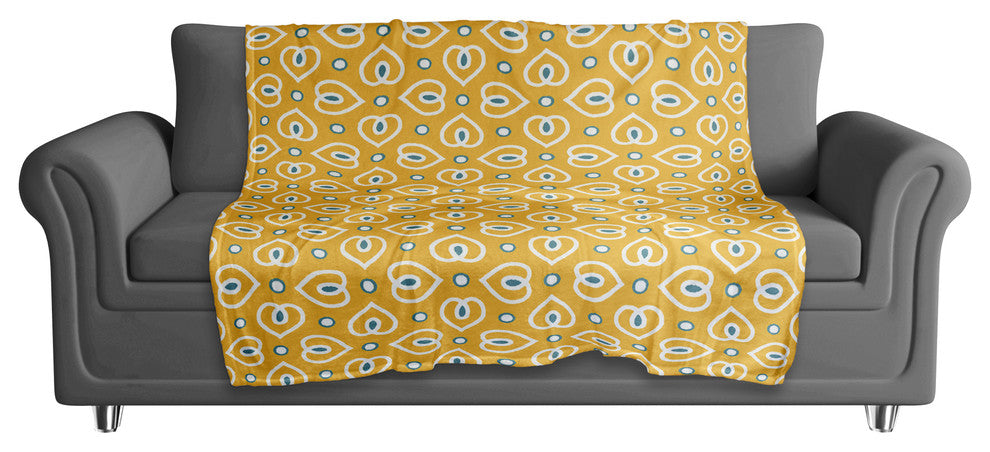Heart Pattern in Yellow Fleece Blanket